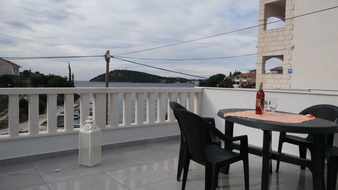 Ferienwohnung Jamnik Ražanj Exterior foto